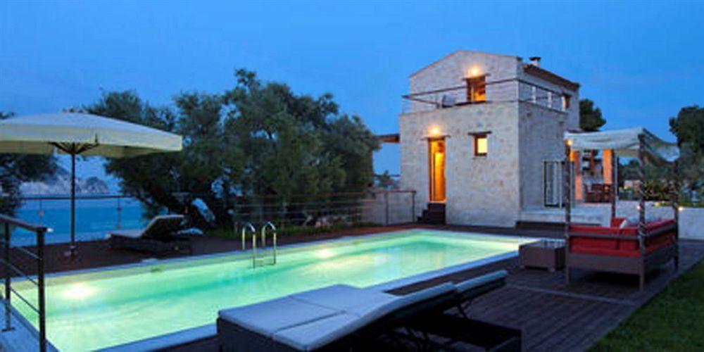 Exensian Villas & Suites Marathiás Extérieur photo