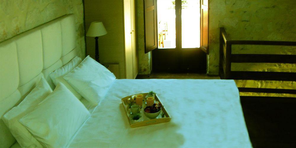 Exensian Villas & Suites Marathiás Extérieur photo